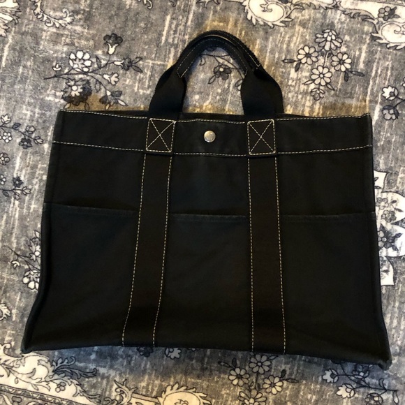 Hermès AUTHENTIC Black & White Stitch Toile Fourre Tout MM Large Canvas Tote Bag - Picture 4 of 16